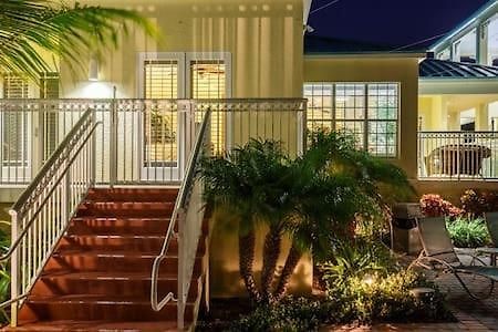 Grand Marina Suite -Waterfront Condo كي وست المظهر الخارجي الصورة